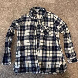 Women’s light flannel shirt